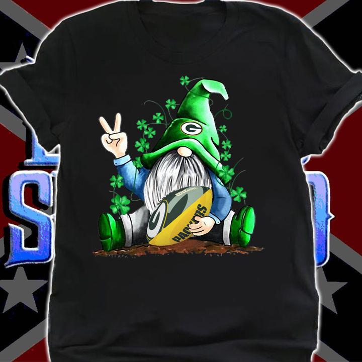 Gnome hug Green Bay Packers St. Patrick's Day t-shirt shirt