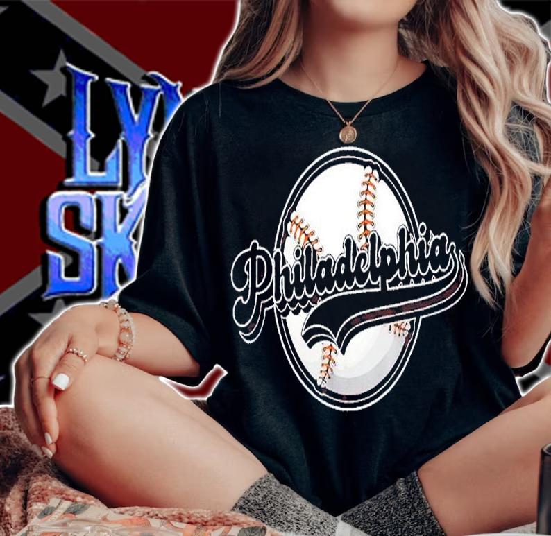 Philly Cityscape Baseball Philadelphia Skyline Retro shirt t-shirt