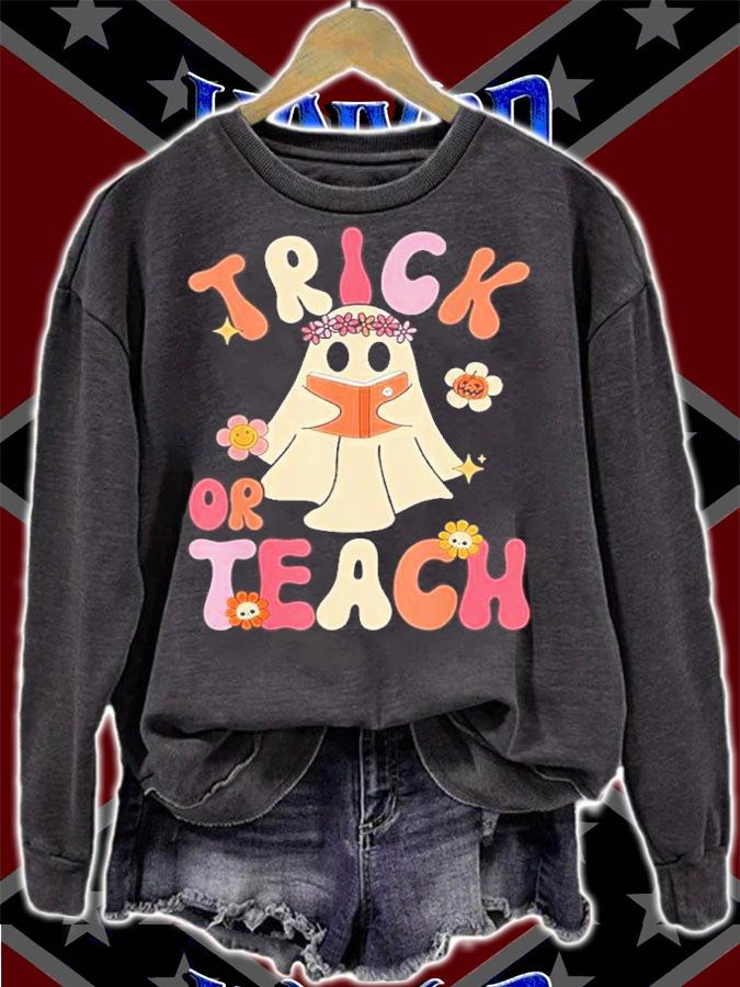 Teacher Halloween Groovy Halloween Trick Or Teach Retro Floral Ghost Shirt t-shirt