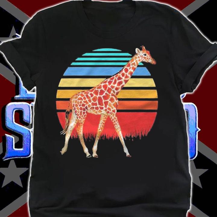 Animal Lover Gift Africa Sunset Zoo Keeper Giraffe Shirt t-shirt