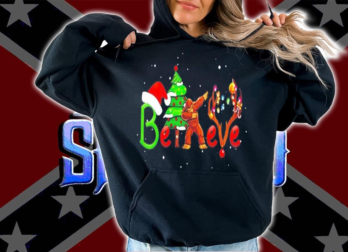 Believe Bigfoot Dabbing Christmas Quarantine Gift T-Shirt t-shirt