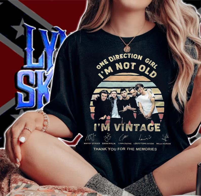 One Direction Girl I'm not old I'm vintage signature thank you for the memories shirt t-shirt