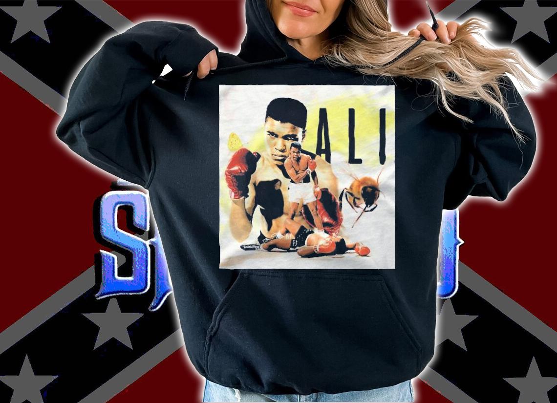 Muhammad Ali boxer knocks out Sonny Liston clay boxing legend Bee T-shirt t-shirt