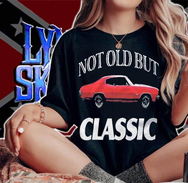 Not Old But Classic Classic Funny Retro Car Men & Women Shirt t-shirt