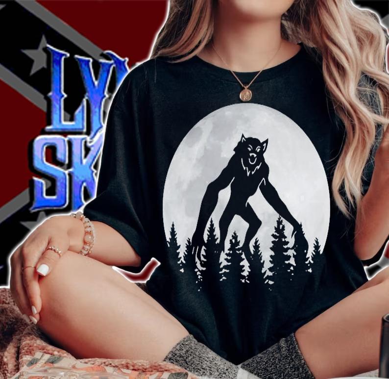 Werewolf Moon Full Moon Werewolf Howling Werewolfm T-Shirt woman shirt
