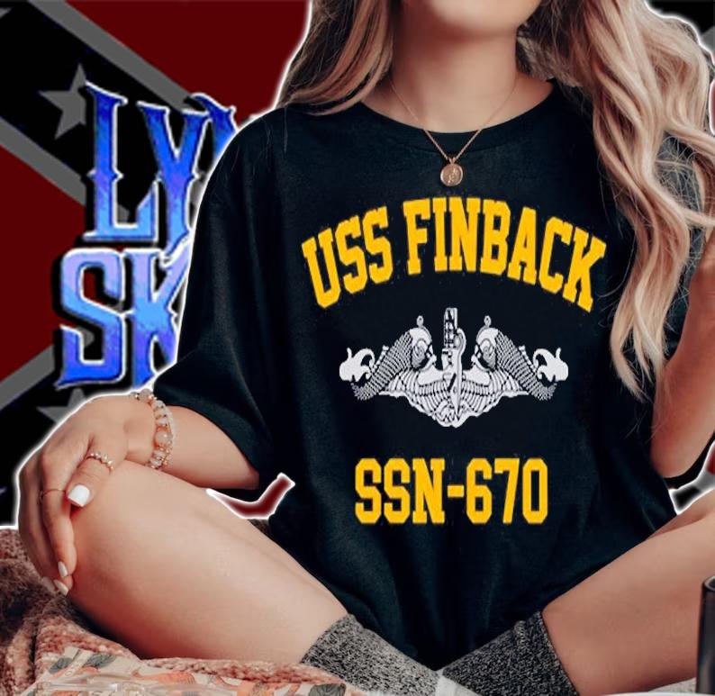 Uss Finback Ssn 670 United States Navy T-Shirt woman shirt