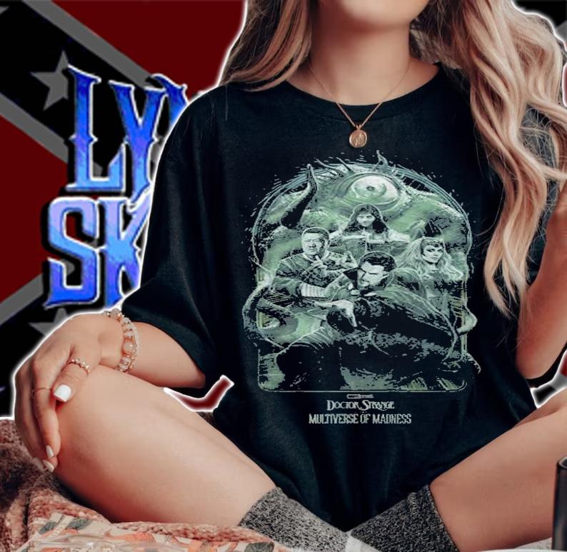 Marvel Doctor Strange 2 Retro group poster T-shirt woman shirt