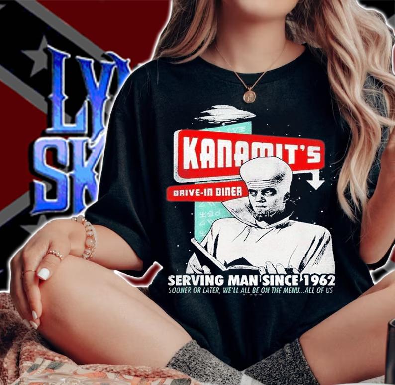 Twilight Zone Kanamits Diner T-Shirt woman shirt