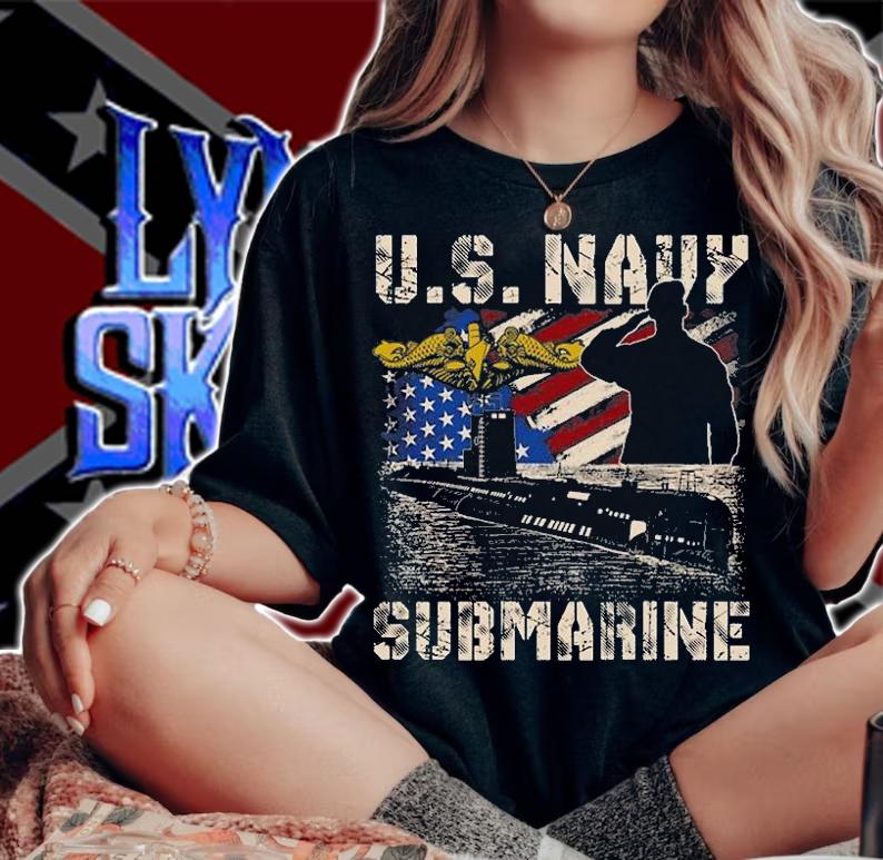 U.S Navy Submarine Silent Service Vintage T-Shirt woman shirt