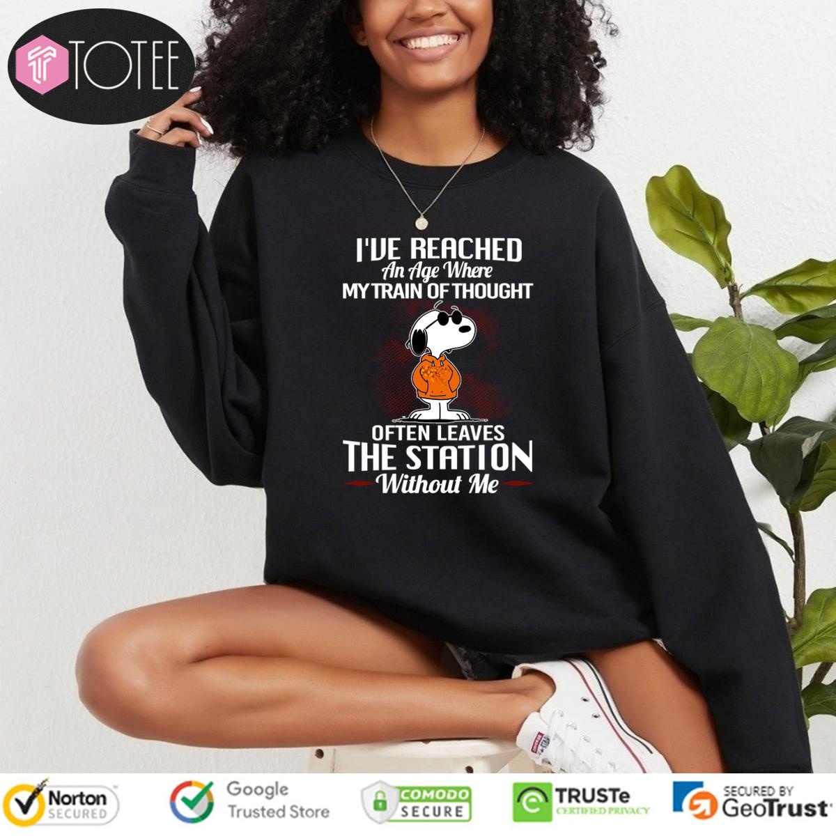 Sweatshirt
