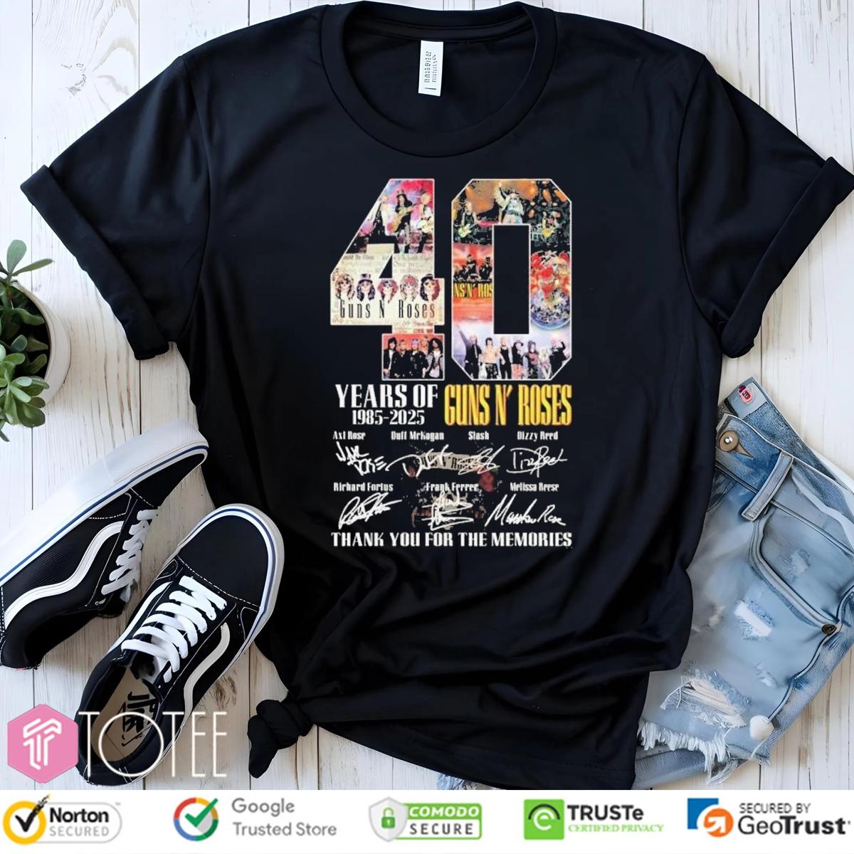 Guns N Roses 40 Years Of 1985-2025 Signatures T-shirt