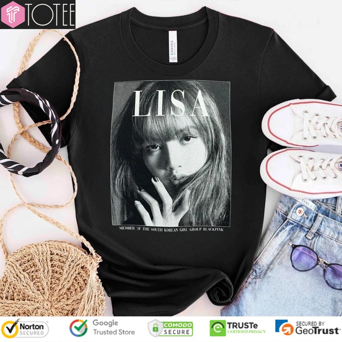 Axl Rose Guns N Roses Lisa Member Of The South Korean Girl Group Blackpink T-shirt